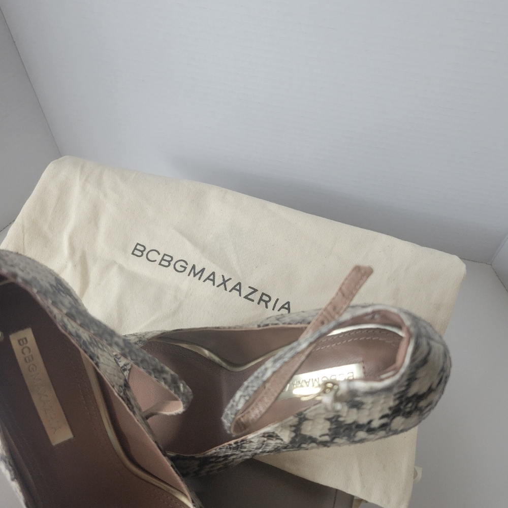 BCBGMAXAZRIA Peep Toe Heels Size 8 - Picture 5 of 6